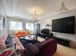 Chic-Top Amenity &Located in the center